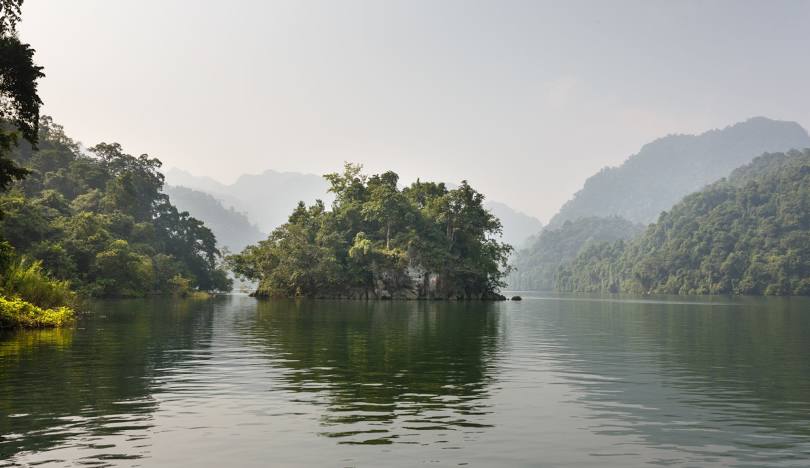 Bicycle Tour North Vietnam Thac Ba Lake, Ba Be National Park 4 Days